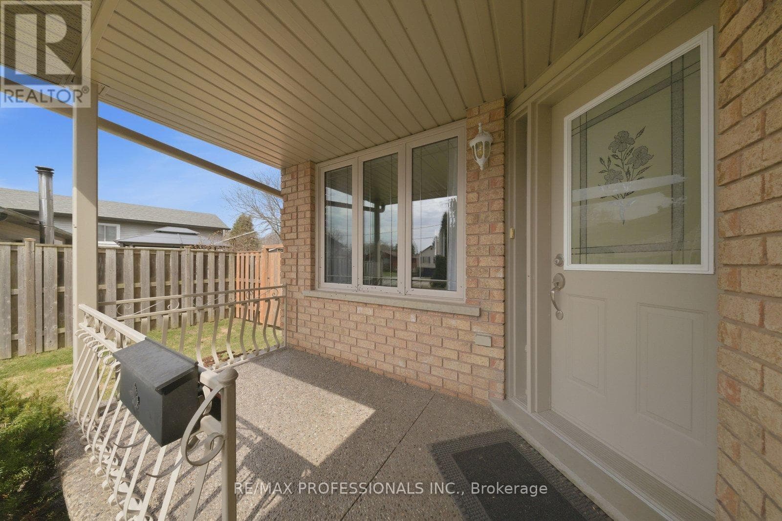 200 MORRISON DRIVE, Toronto — photo 4