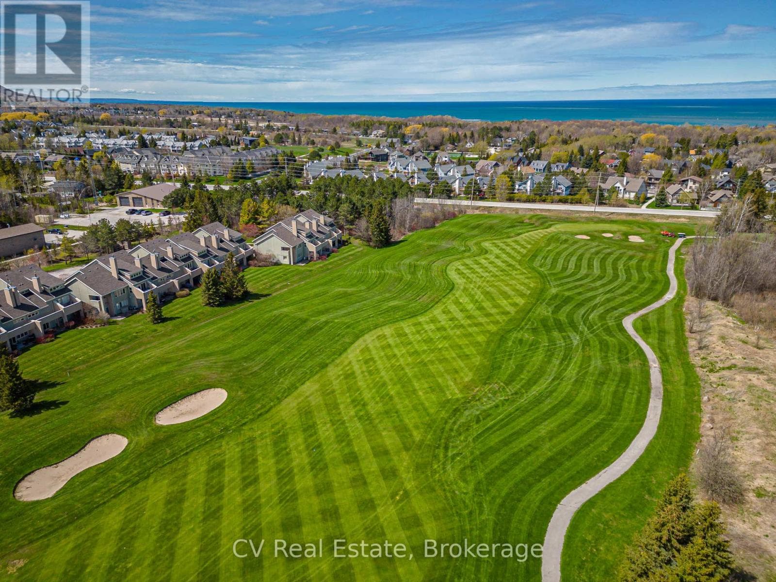 105 - 110 FAIRWAY COURT, OnePoint — photo 2