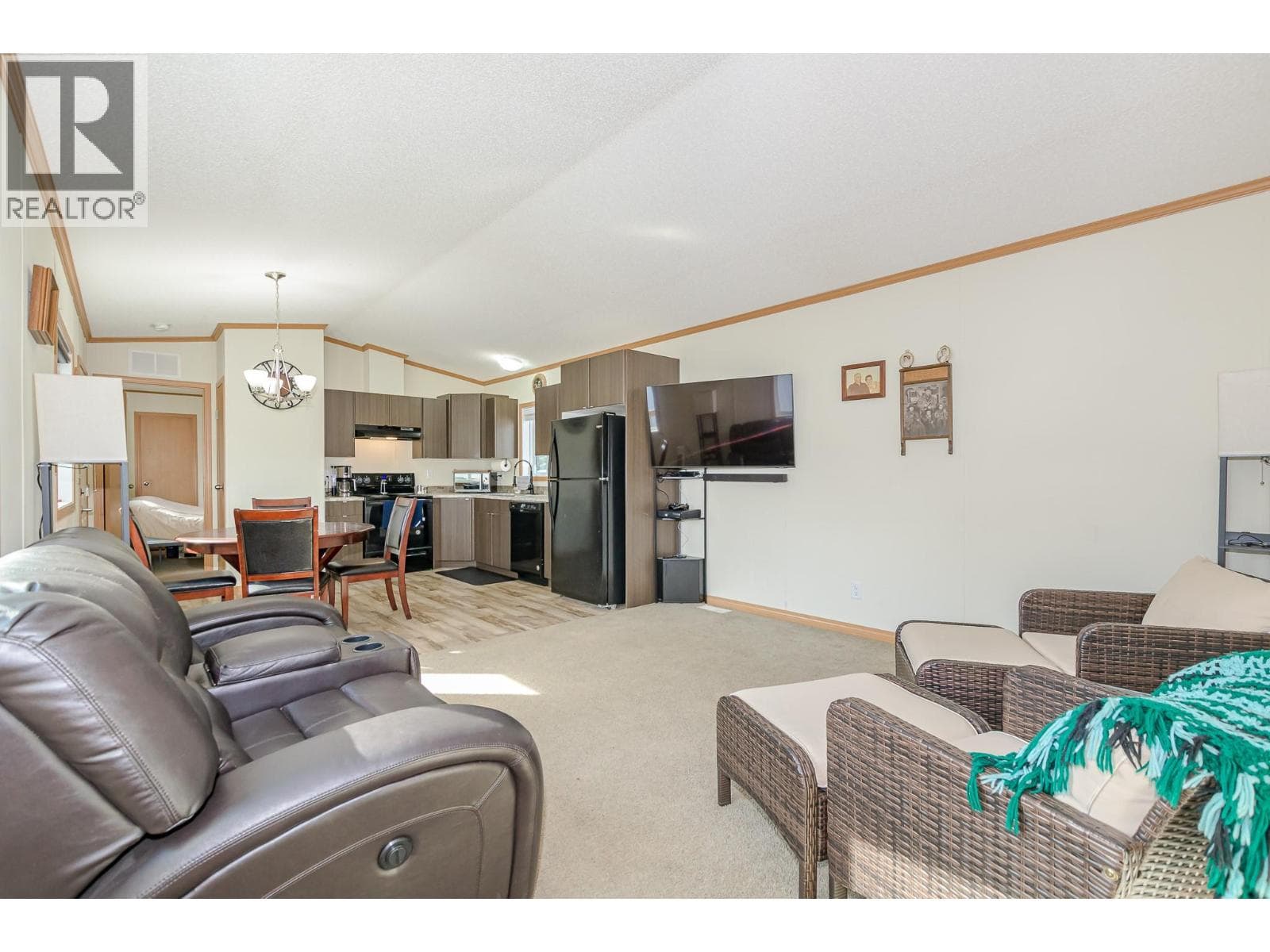 501 Kappel Street Unit# 31, Interior REALTORS® — photo 3