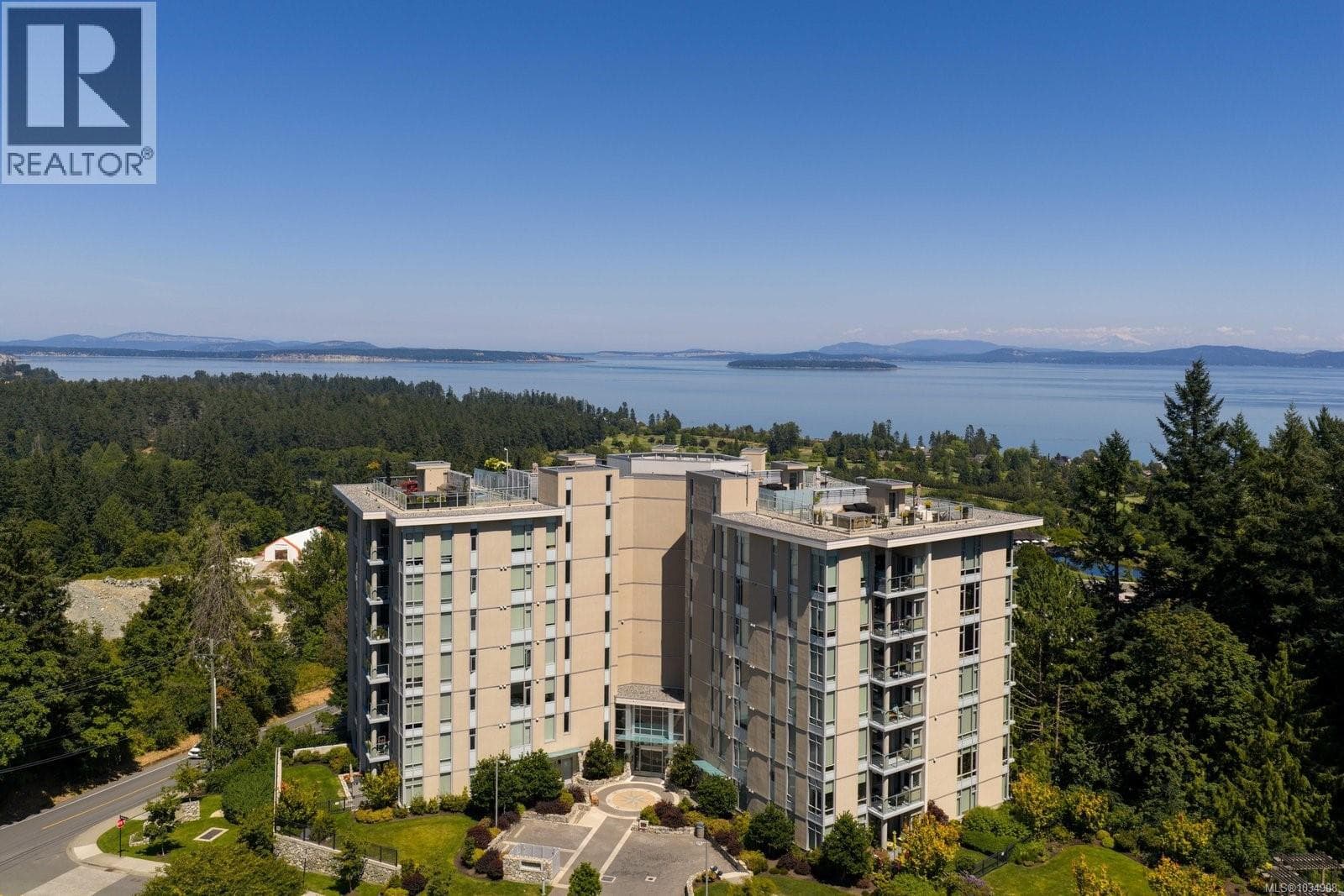 602 5388 Hill Rise Terr, Victoria