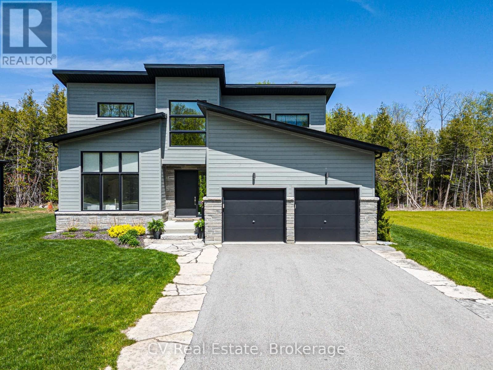 113 TEKIAH ROAD, OnePoint — photo 2