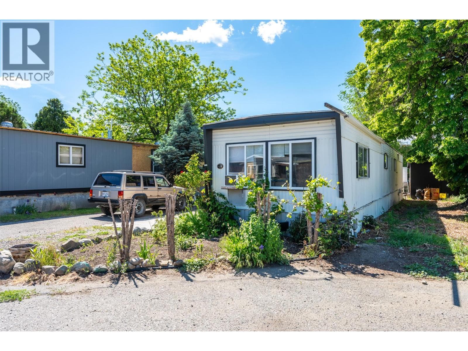 3999 Skaha Lake Road Unit# 21, Interior REALTORS® — photo 2