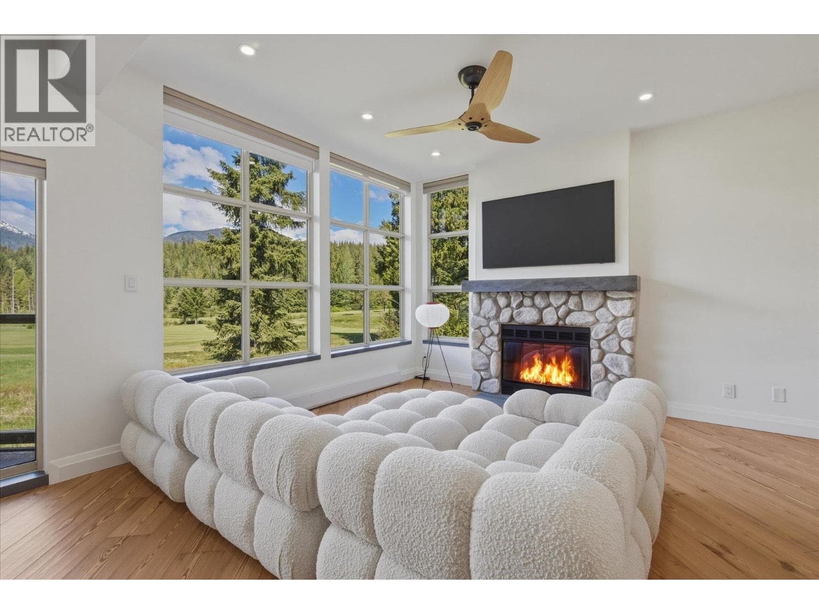 5 4644 BLACKCOMB WAY, Greater Vancouver — photo 5
