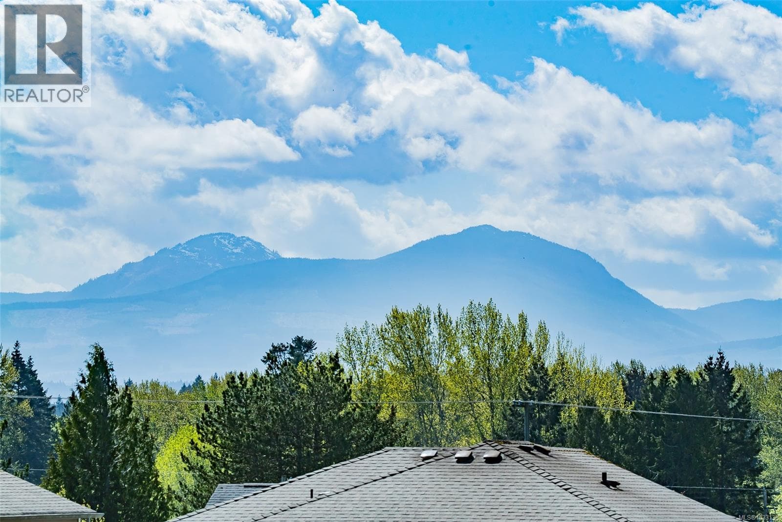 2145 Village Dr, Vancouver Island — photo 4