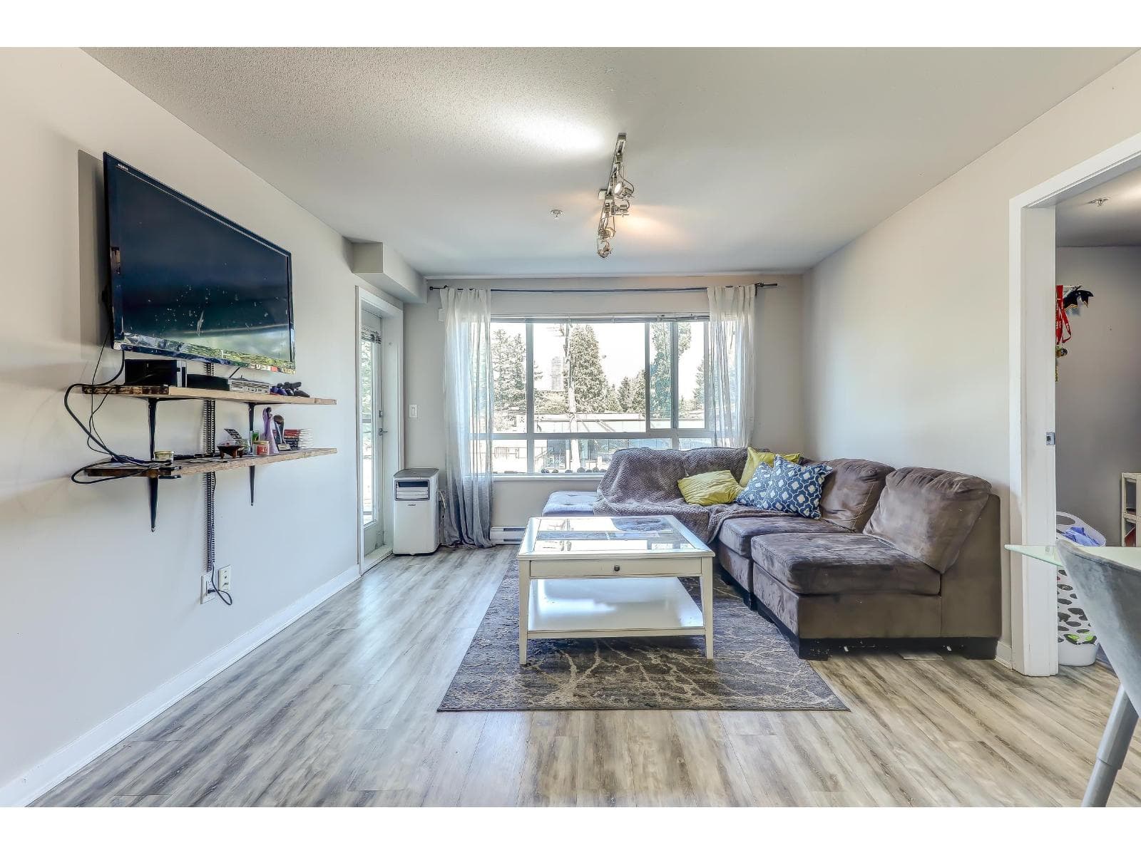 211 7511 120 STREET, Fraser Valley — photo 3