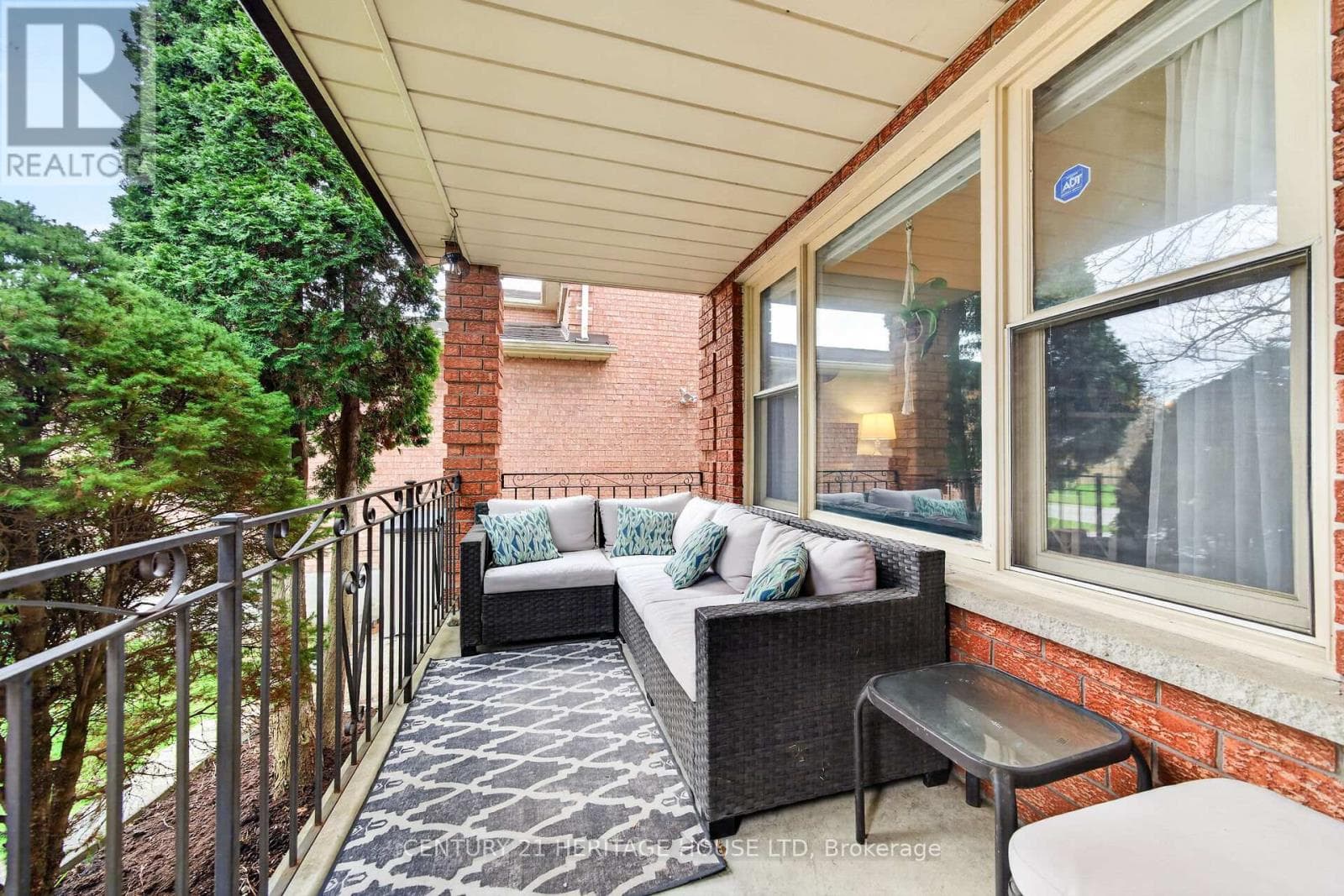 3 BOWES COURT, Toronto — photo 4