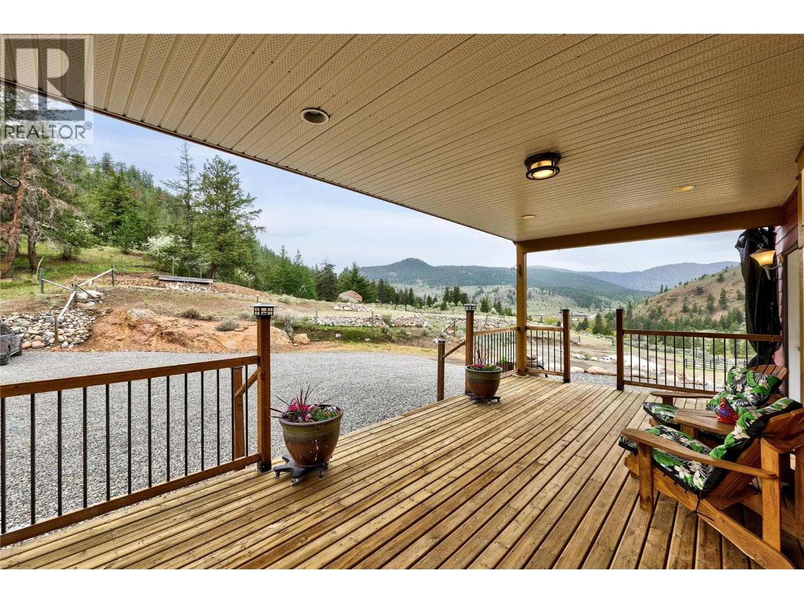 7629 BARNHARTVALE ROAD, Interior REALTORS® — photo 3