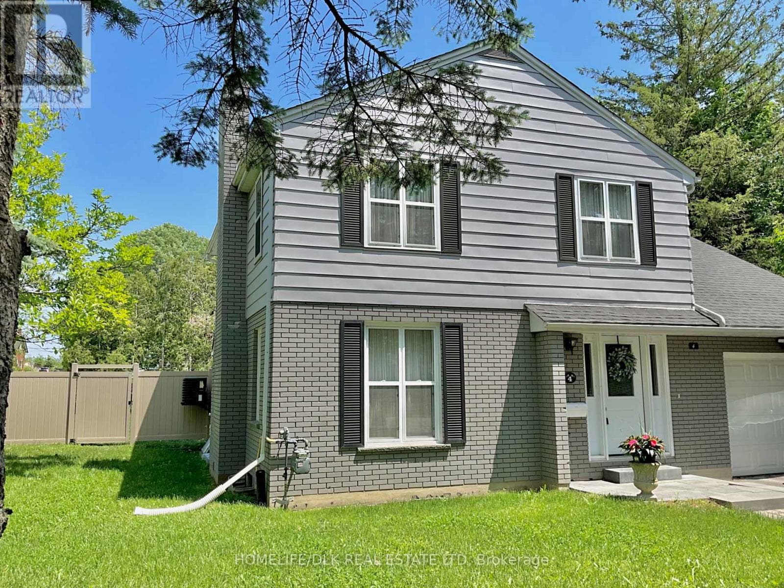 4 BAXTER DRIVE, Rideau St.Lawrence — photo 2