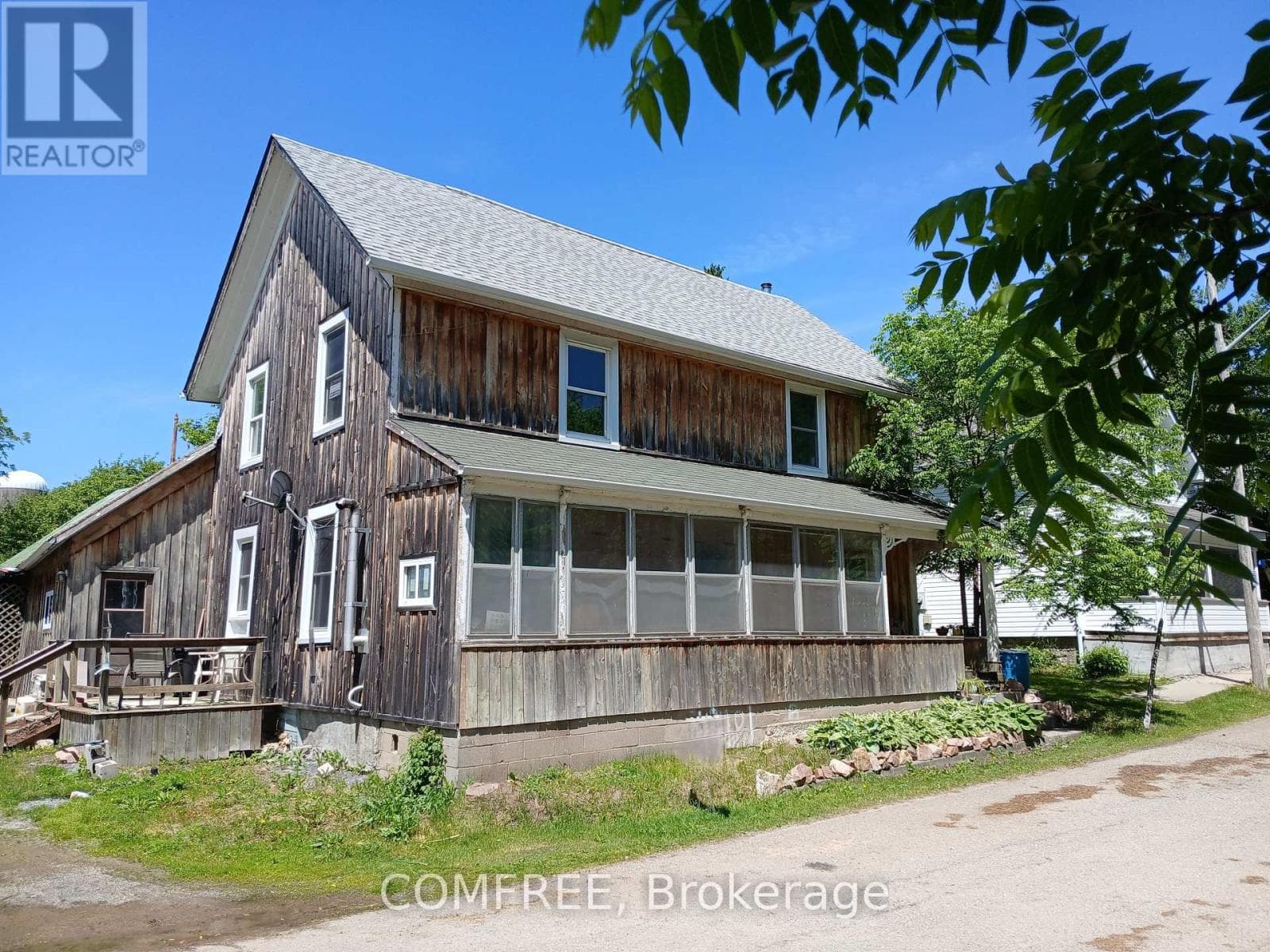 2 MILLER STREET, Ottawa — photo 2