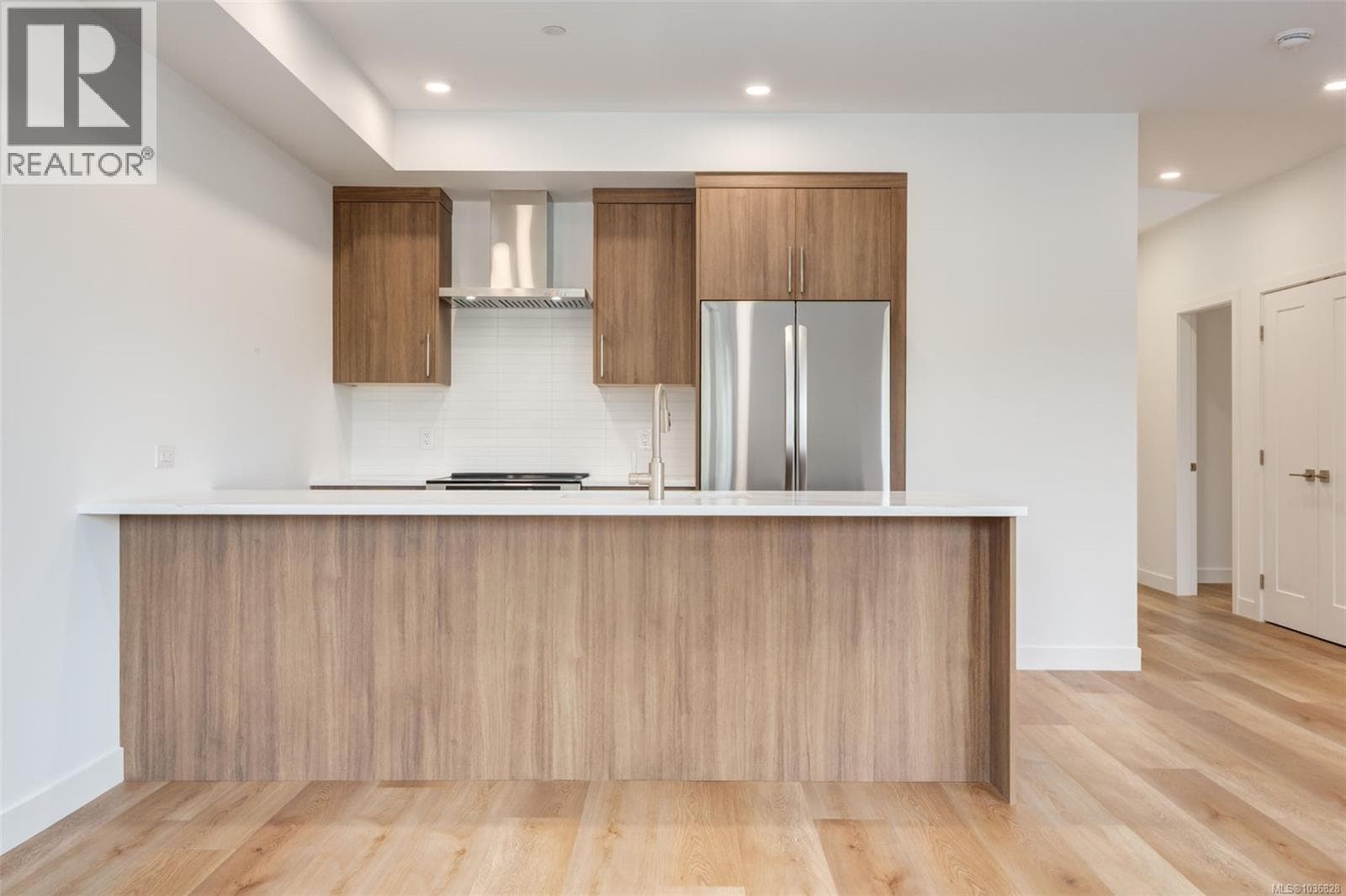 203 7181 Lantzville Rd, Vancouver Island — photo 3