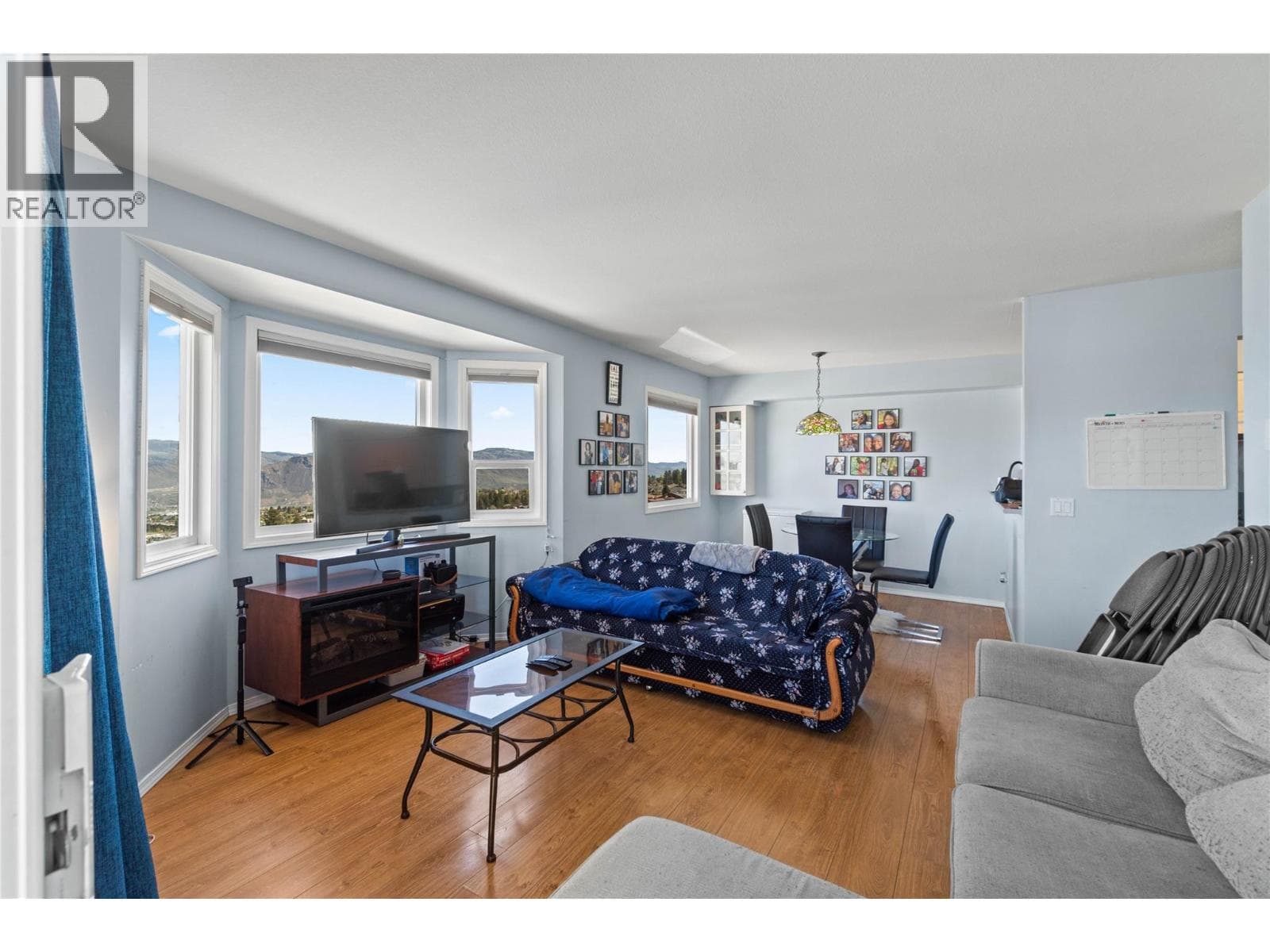 1160 HUGH ALLAN Drive Unit# 406, Interior REALTORS® — photo 3