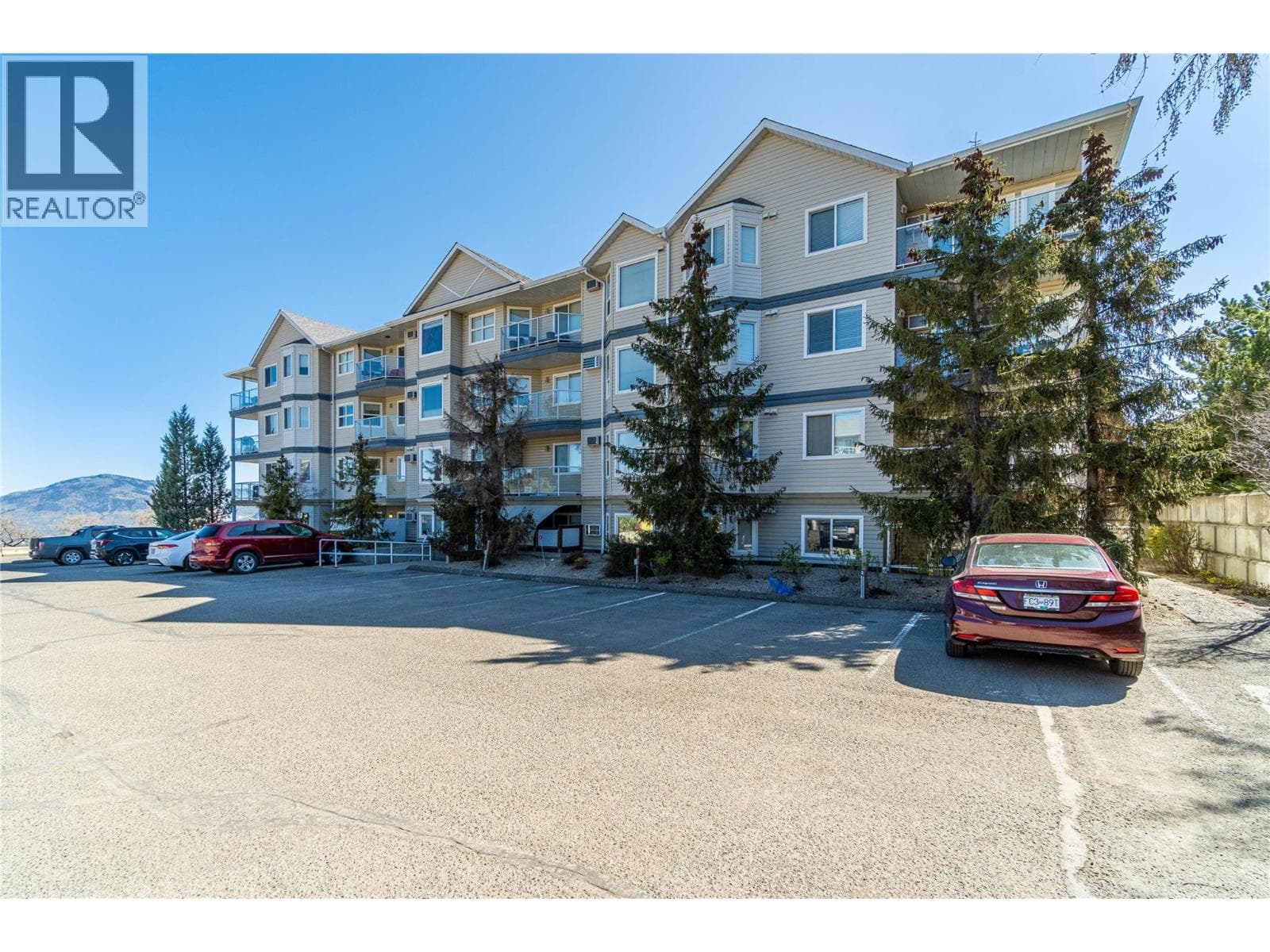 1160 HUGH ALLAN Drive Unit# 406, Interior REALTORS®