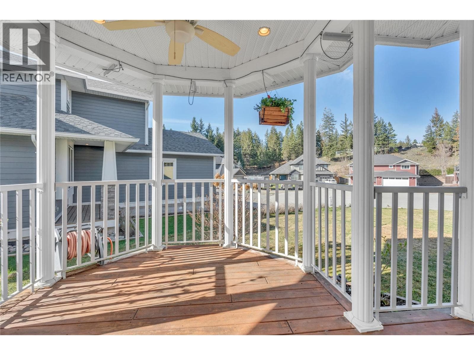 209 Westridge Court, Interior REALTORS® — photo 5