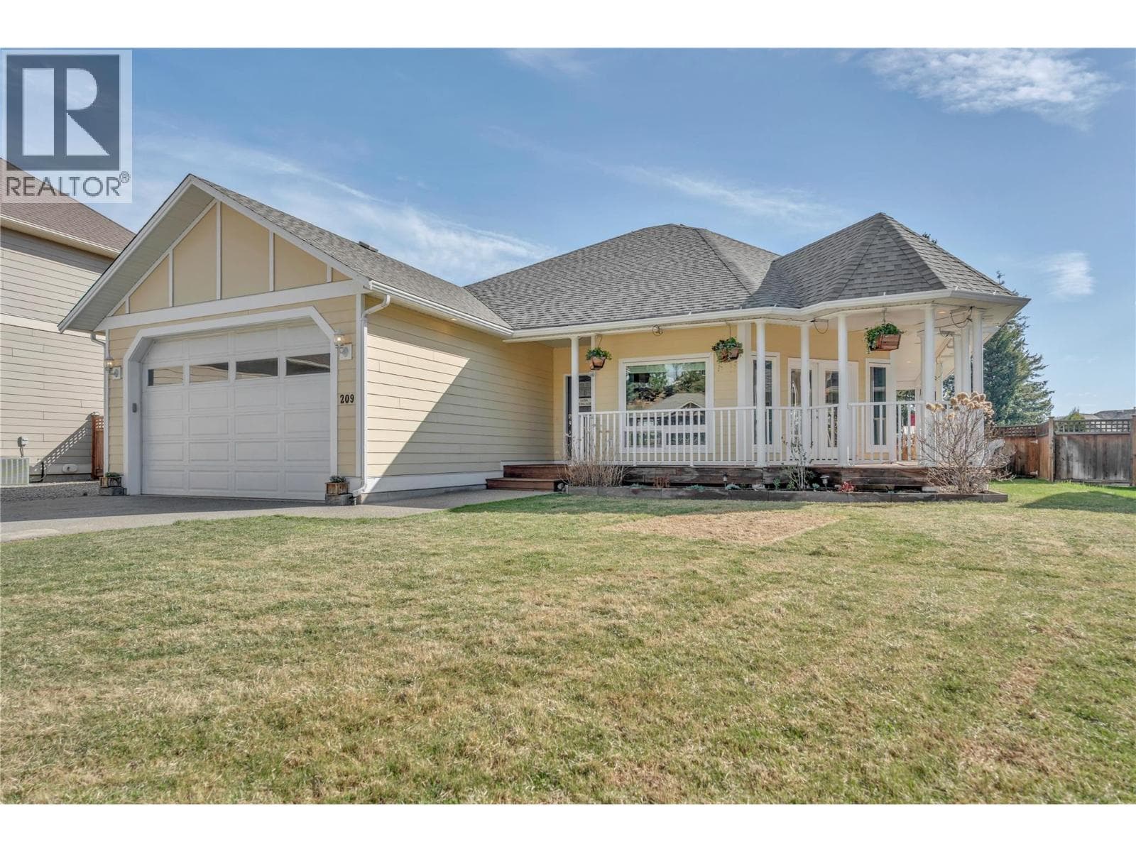 209 Westridge Court, Interior REALTORS® — photo 2