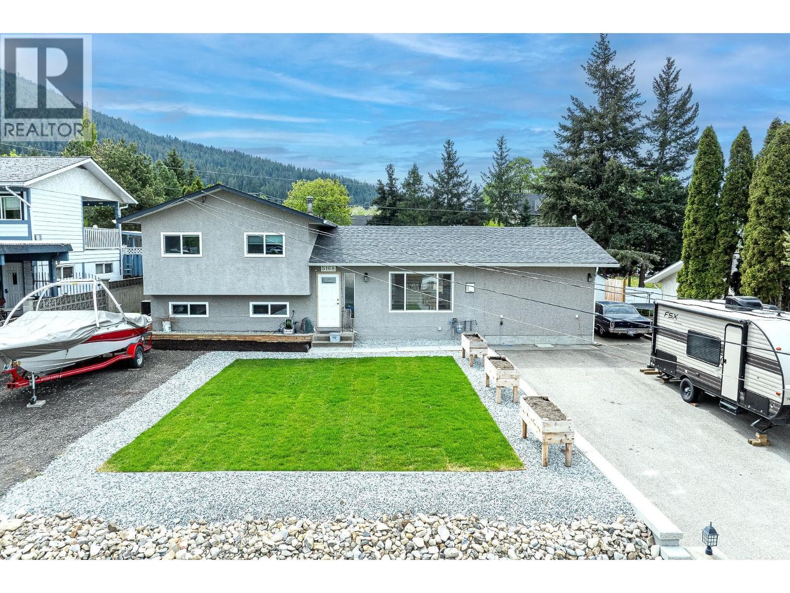 5168 HAYNES ROAD, Interior REALTORS® — photo 3
