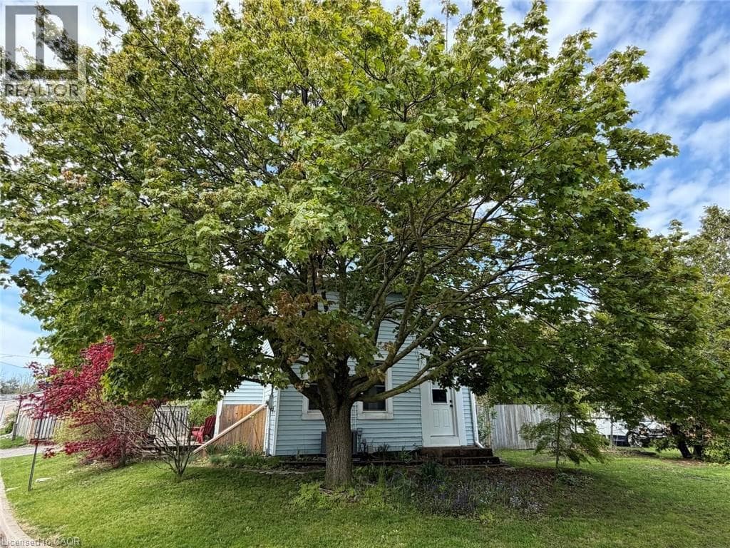 1 JOHN Avenue, Cornerstone — photo 2