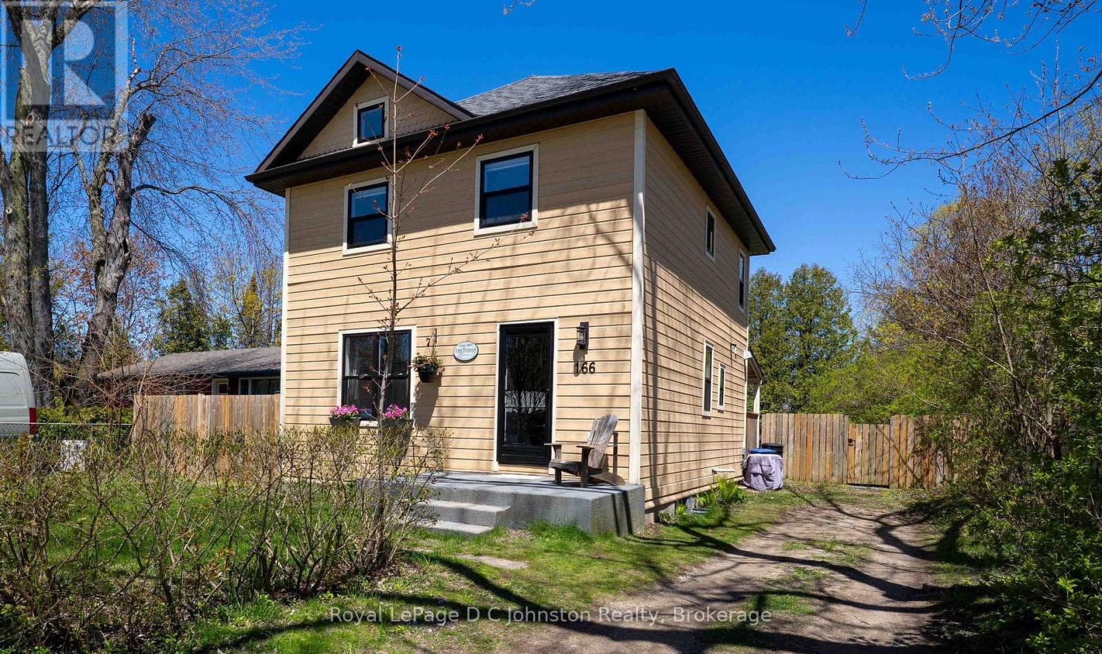 166 MACDONALD LANE, OnePoint
