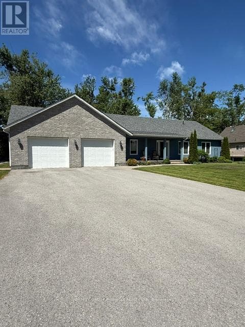 210 MOORINGS DRIVE, Central Lakes