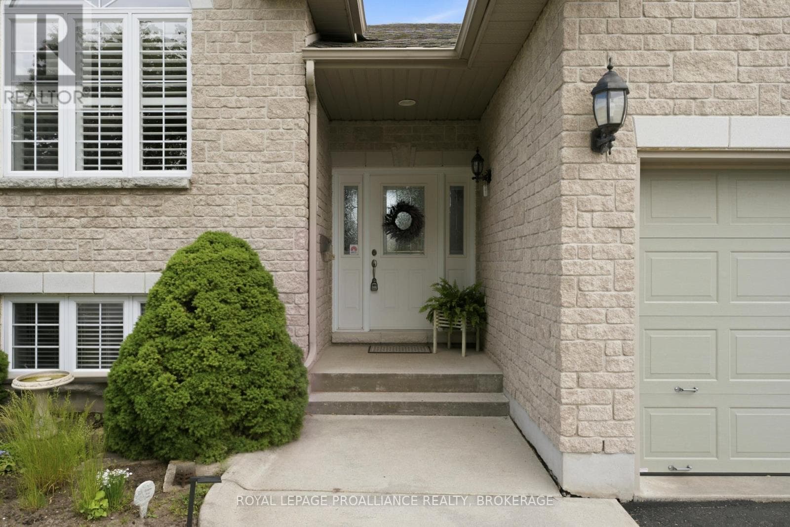 167 BRADSTONE STREET, Kingston — photo 4