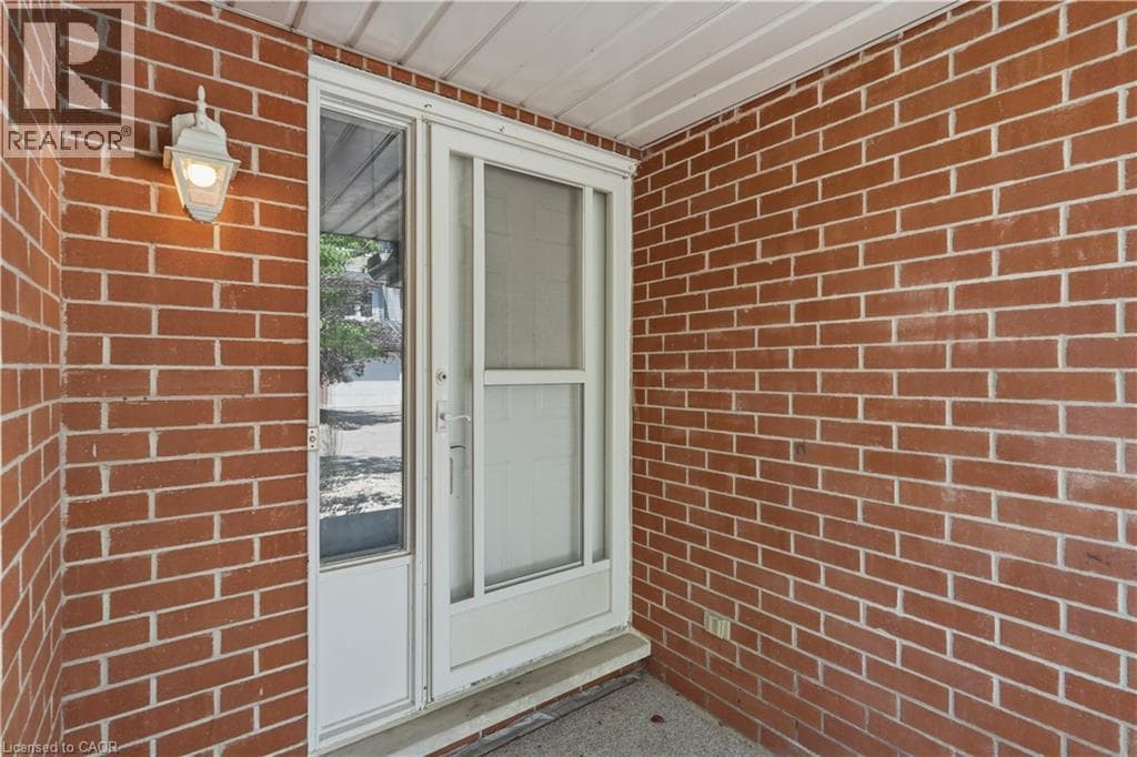 89 WOOLWICH Street Unit# 10, Cornerstone — photo 3