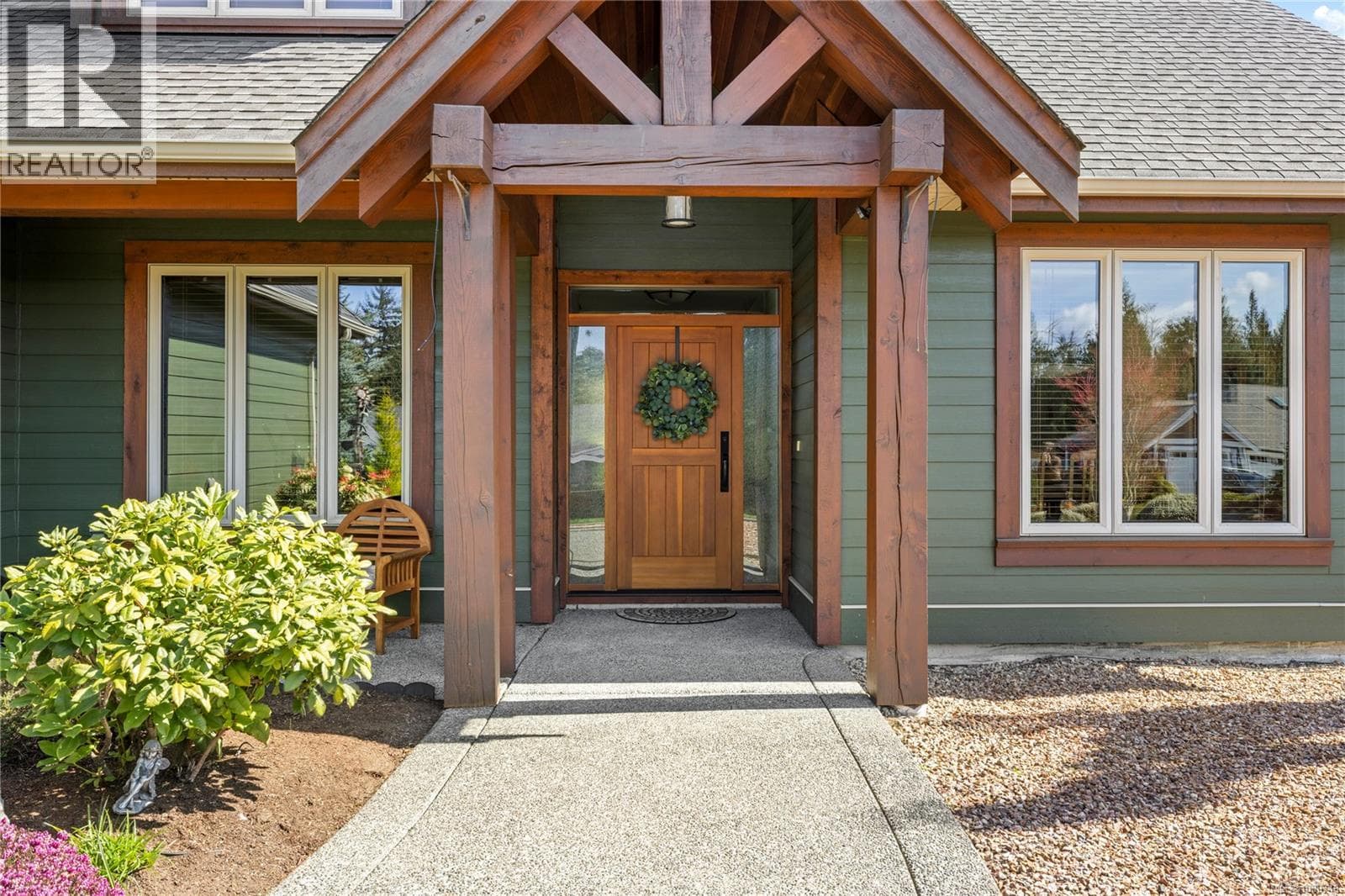 1520 Stone Lake Dr, Vancouver Island — photo 2