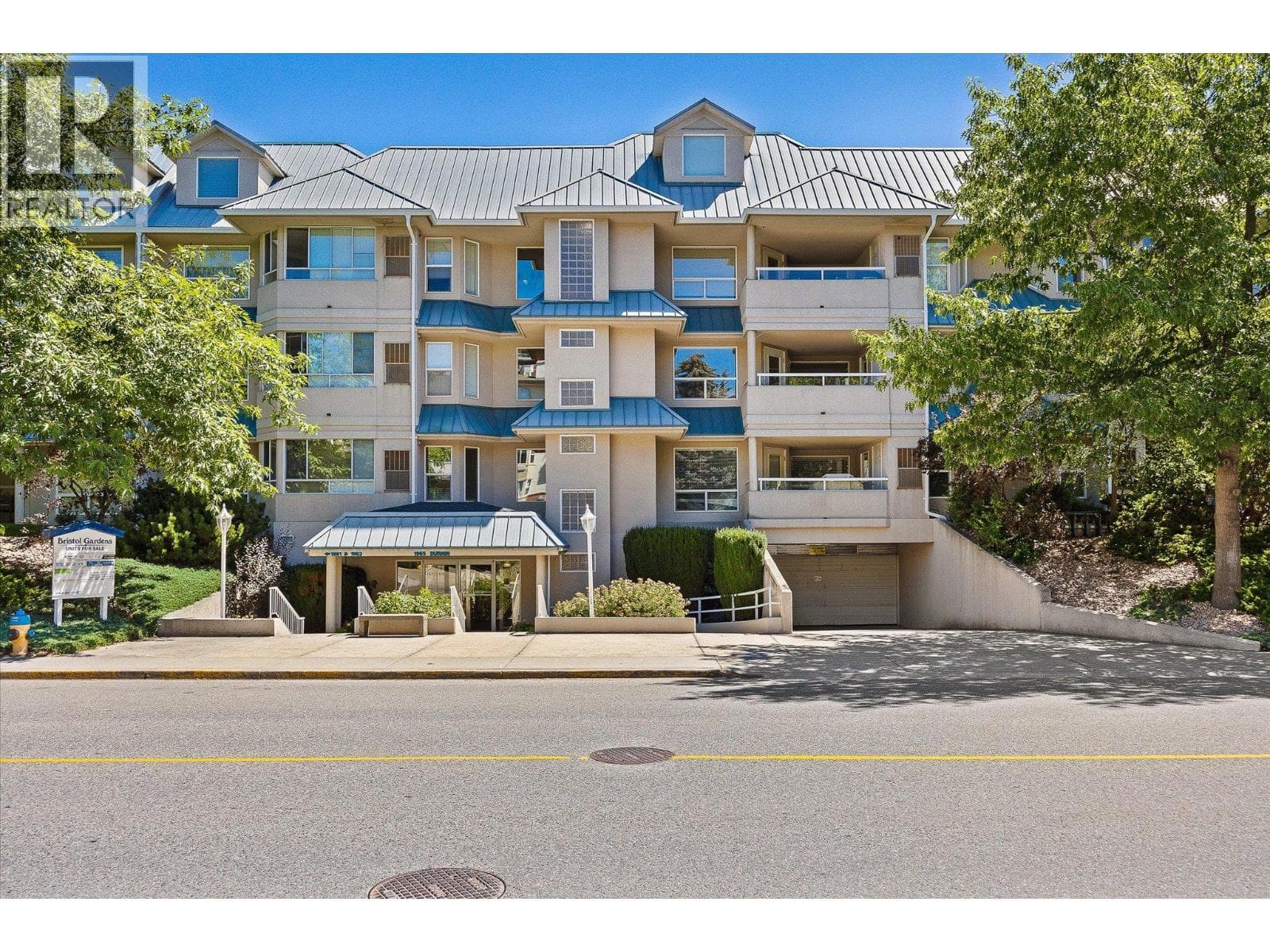 1965 Durnin Road Unit# 126, Interior REALTORS® — photo 3