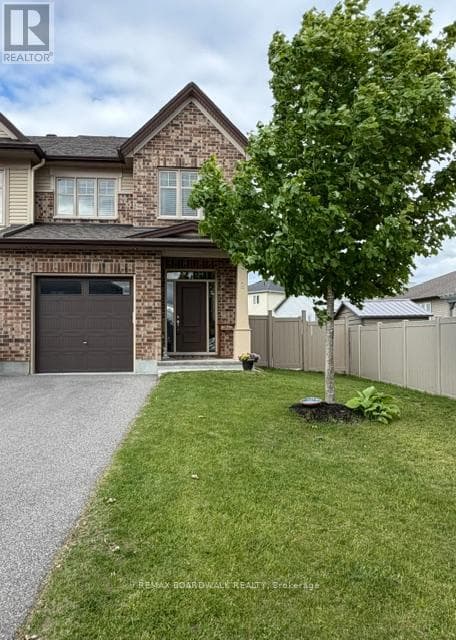 2 DUNCANVILLE STREET, Ottawa