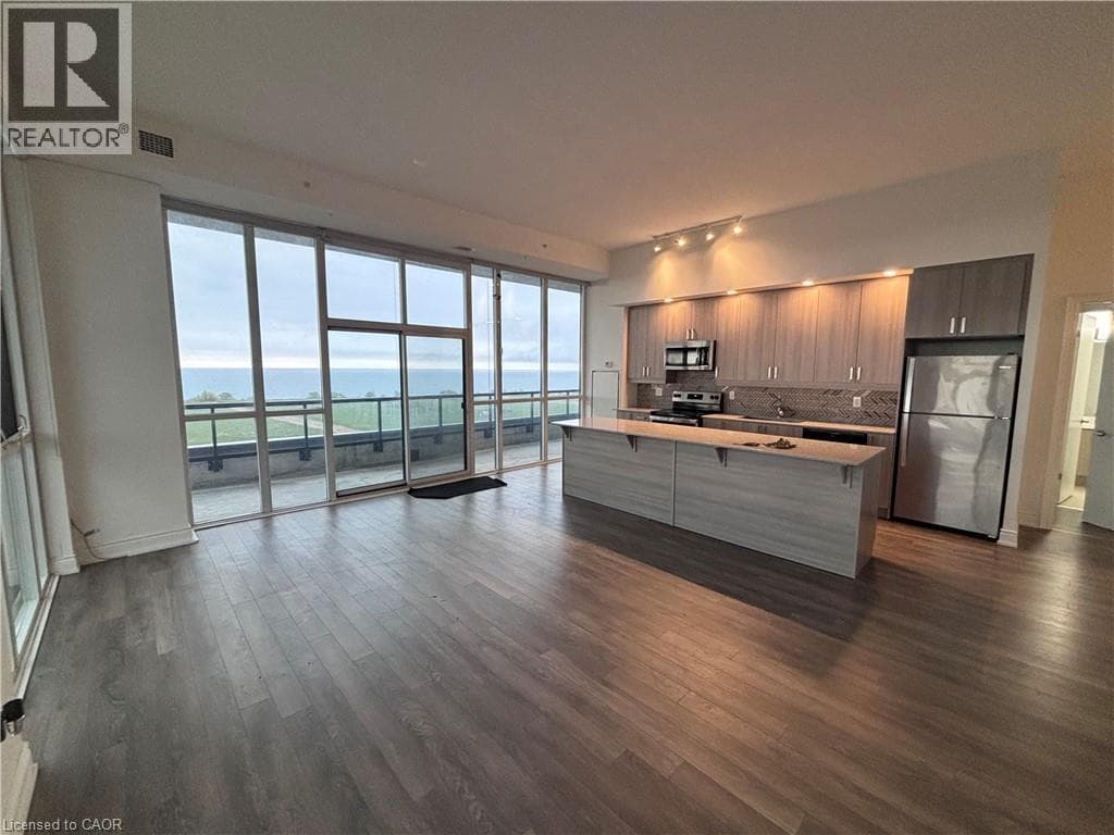 550 NORTH SERVICE Road Unit# 905, Cornerstone — photo 2
