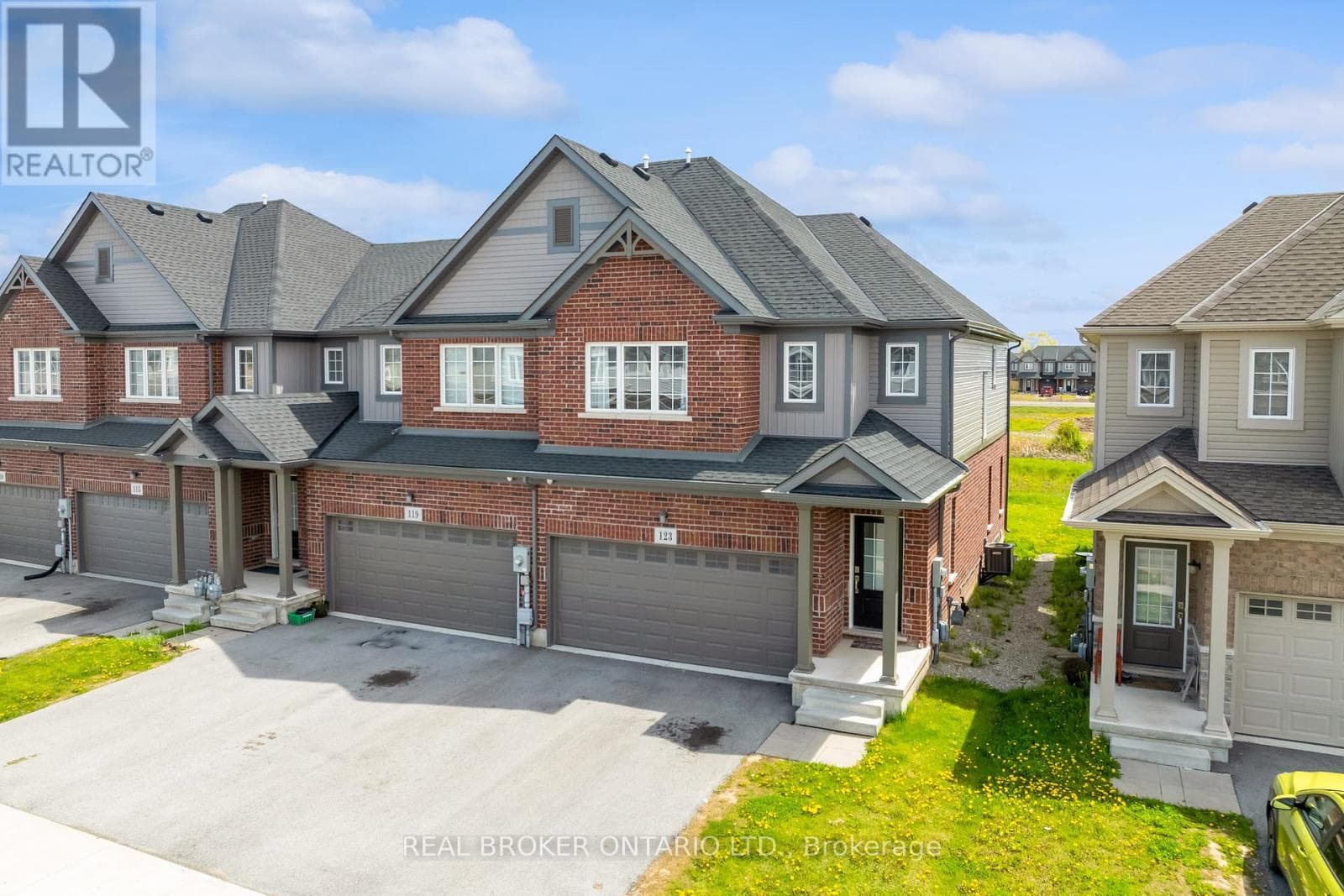 123 SYCAMORE STREET, Niagara