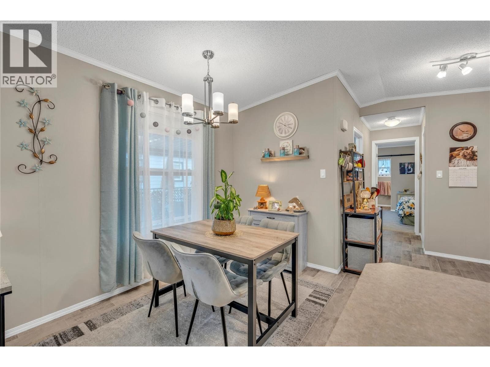 1118 Middle Bench Road Unit# 5, Interior REALTORS® — photo 5