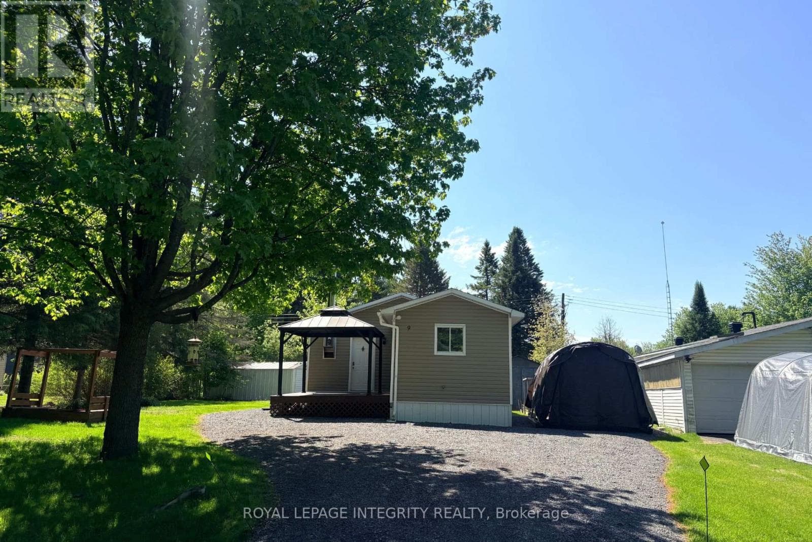 9 - 1210 ST FELIX ROAD, Ottawa — photo 2