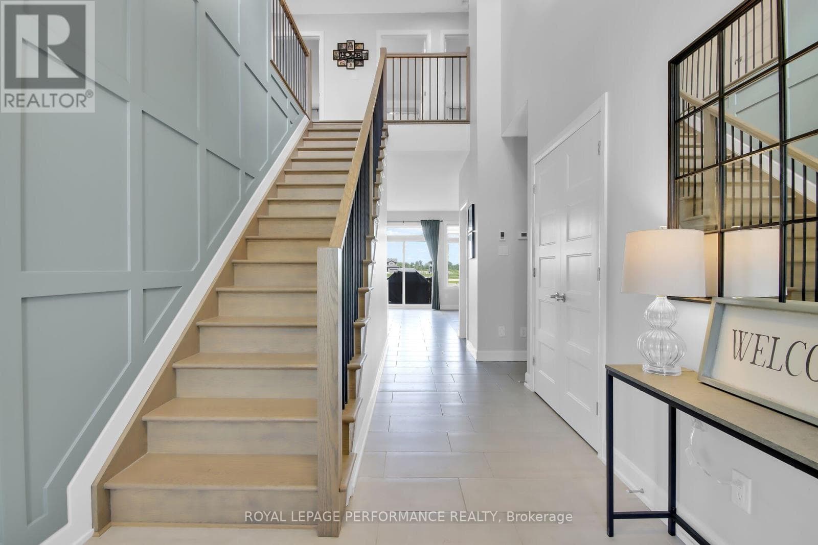 643 PARKVIEW TERRACE, Ottawa — photo 3