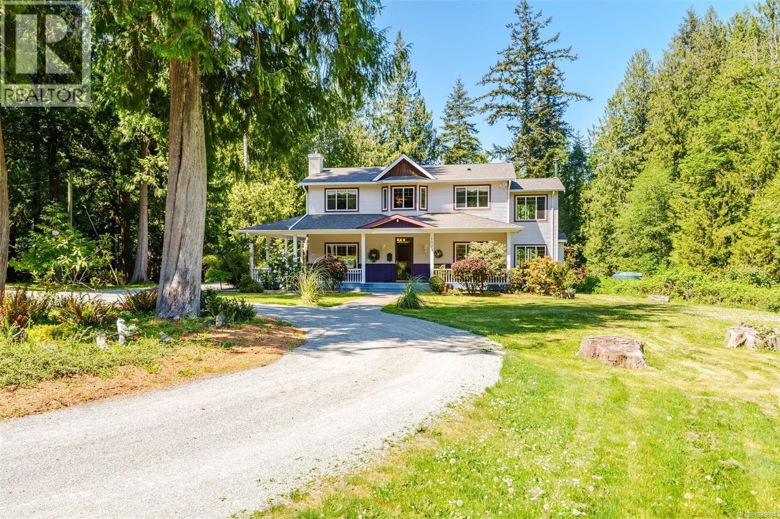1520 Lazo Lane, Vancouver Island — photo 2