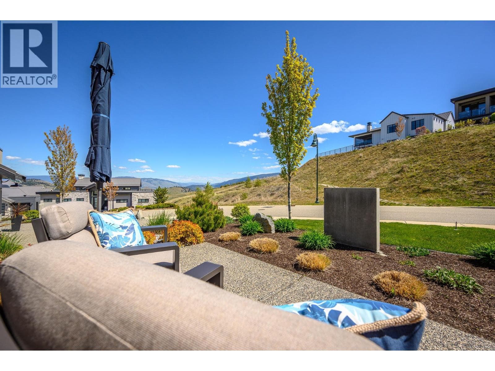 291 GRANGE DRIVE, Interior REALTORS® — photo 5