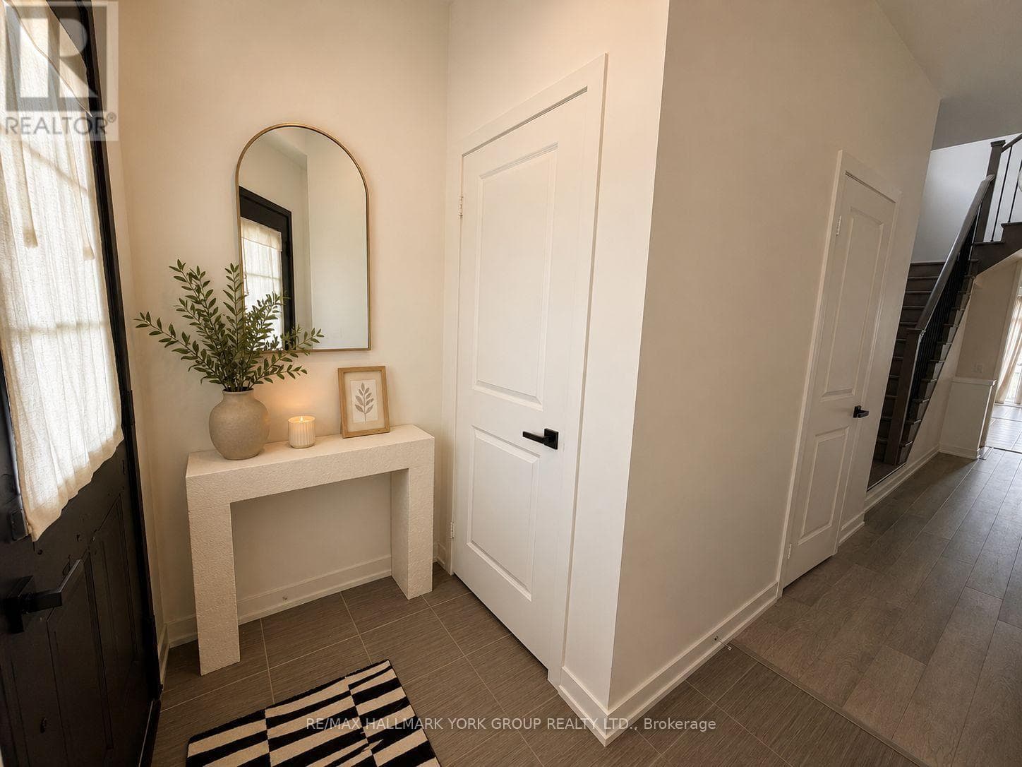 134 MAGUIRE ROAD, Toronto — photo 2