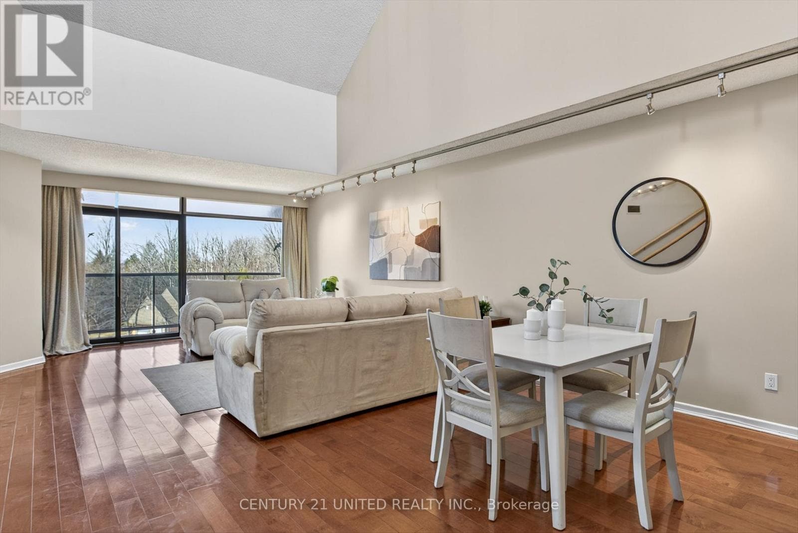 503 - 1818 CHERRYHILL ROAD, Central Lakes — photo 4