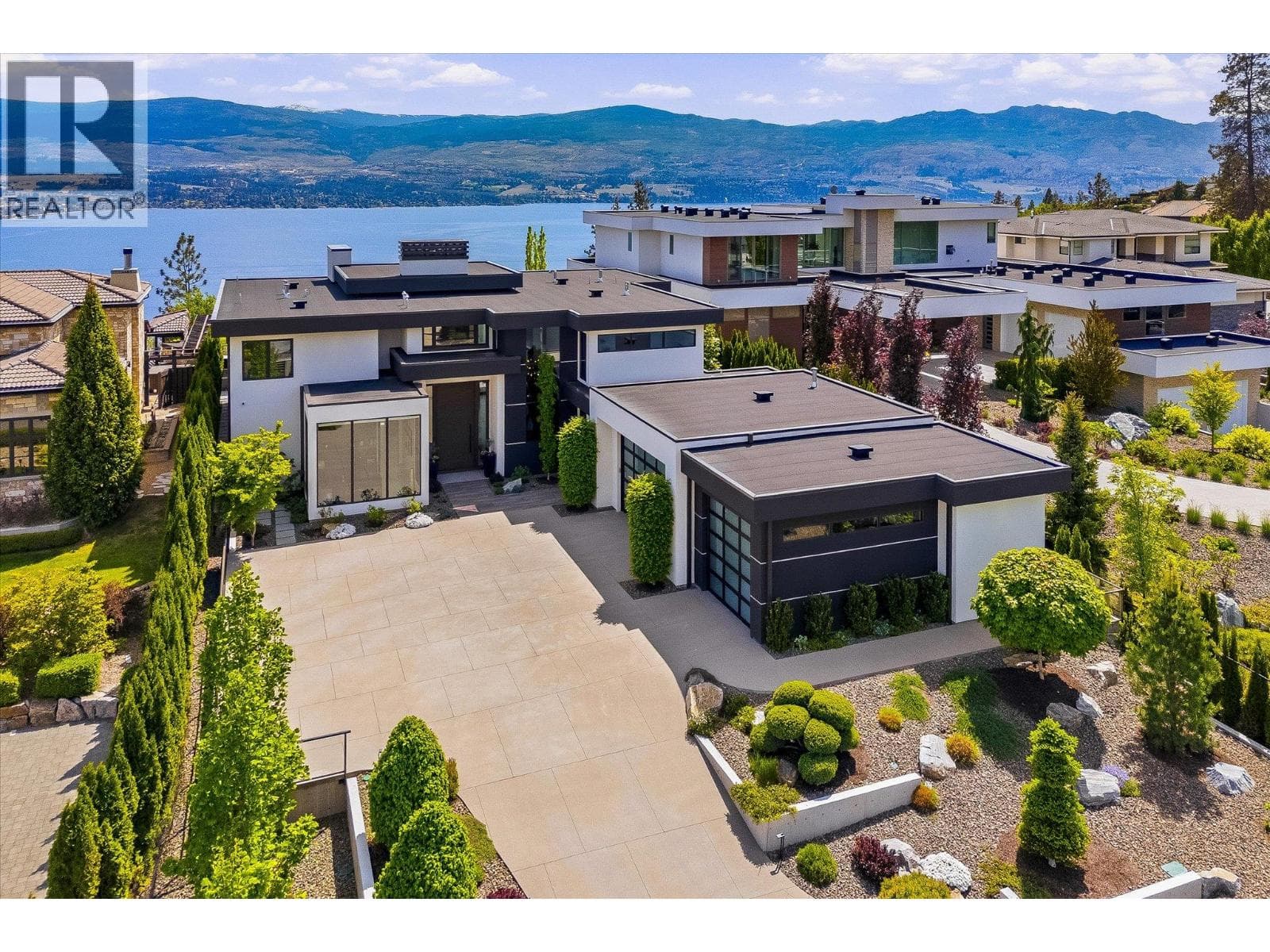2463 THACKER DRIVE, Interior REALTORS®