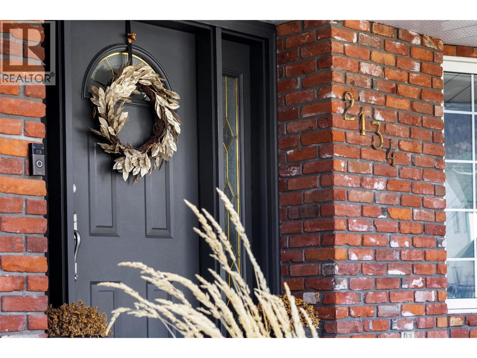 2134 BLACKWELL Avenue, Interior REALTORS® — photo 2