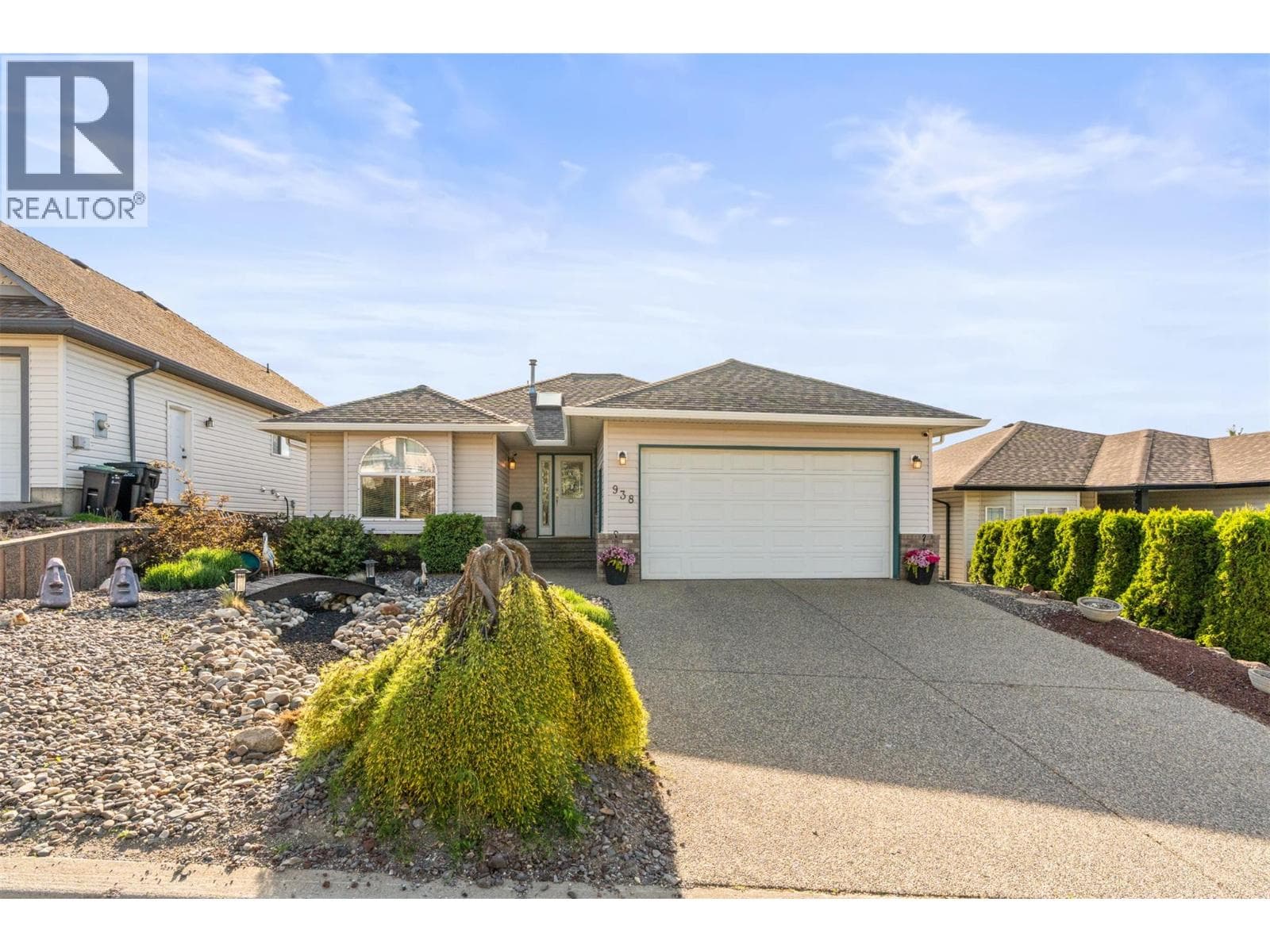 938 MOUNT BULMAN DRIVE, Interior REALTORS® — photo 2