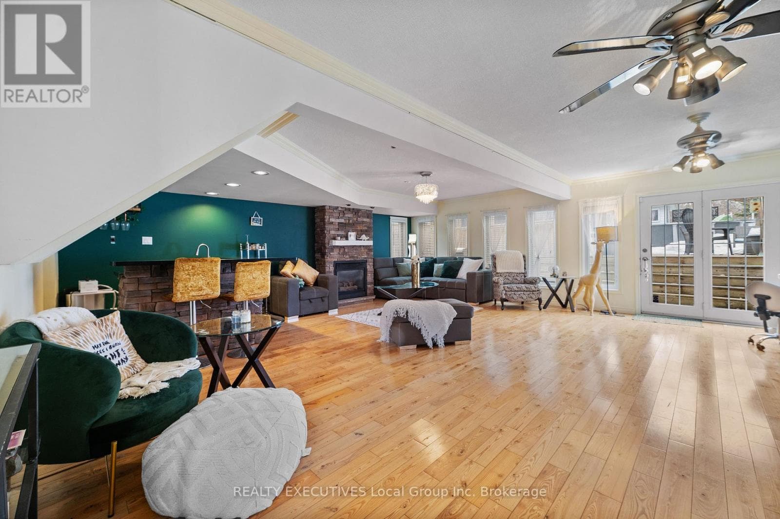 962 LAKESHORE DRIVE, North Bay — photo 4