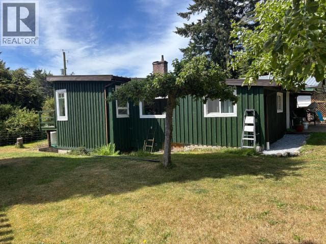 4321 SANDERSON ROAD, Powell River — photo 2