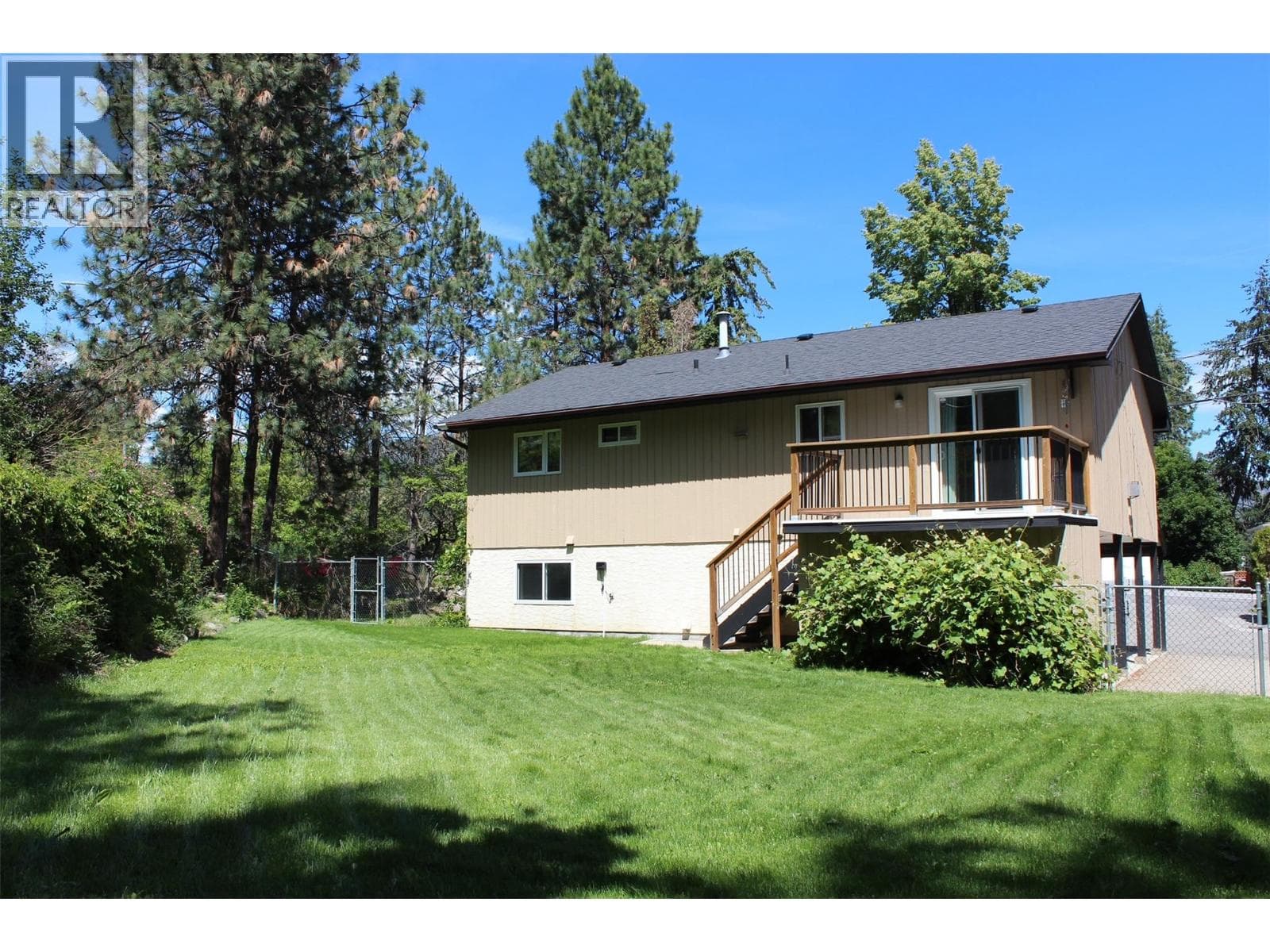 3436 MCTAGGART ROAD, Interior REALTORS® — photo 2