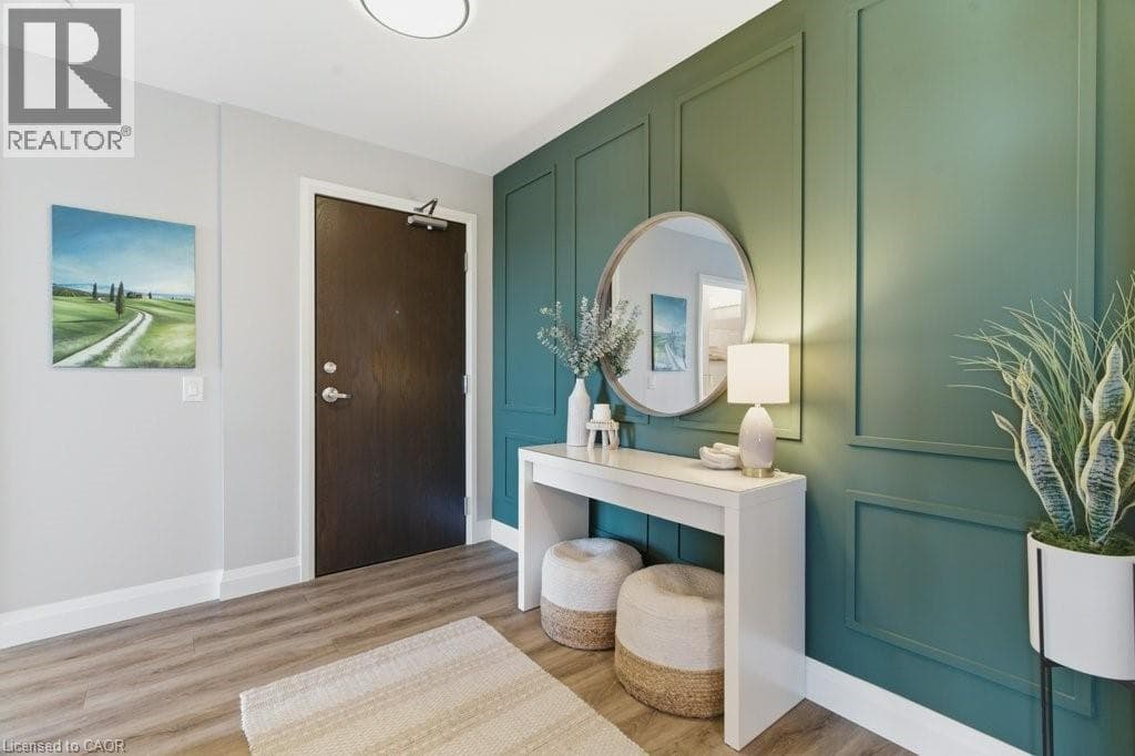 332 GOSLING Gardens Unit# 805PH, Cornerstone — photo 3
