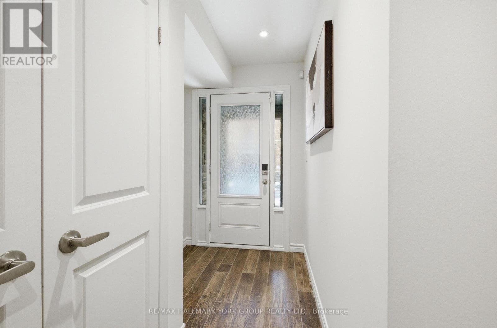 104 GORDON CIRCLE, Toronto — photo 3