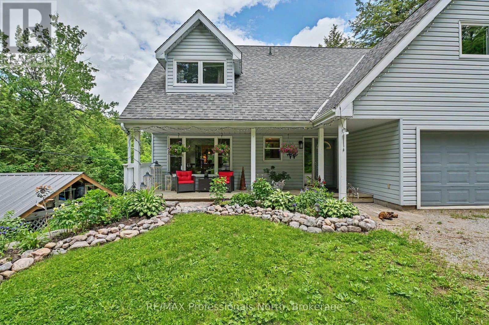 1392 TENNYSON ROAD, OnePoint — photo 2