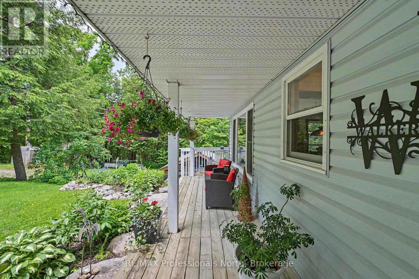 1392 TENNYSON ROAD, OnePoint — photo 4