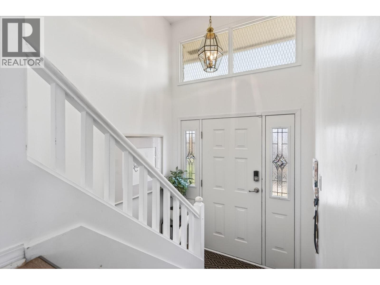 229 GREENSTONE DRIVE, Interior REALTORS® — photo 4
