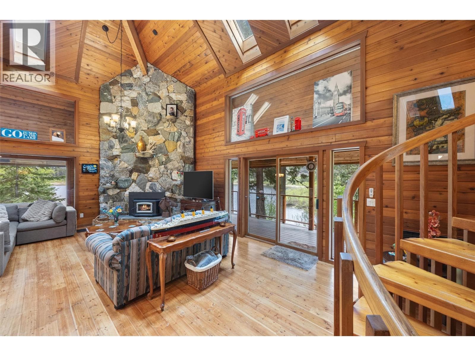 6450 Yates Creek Road, Interior REALTORS® — photo 4
