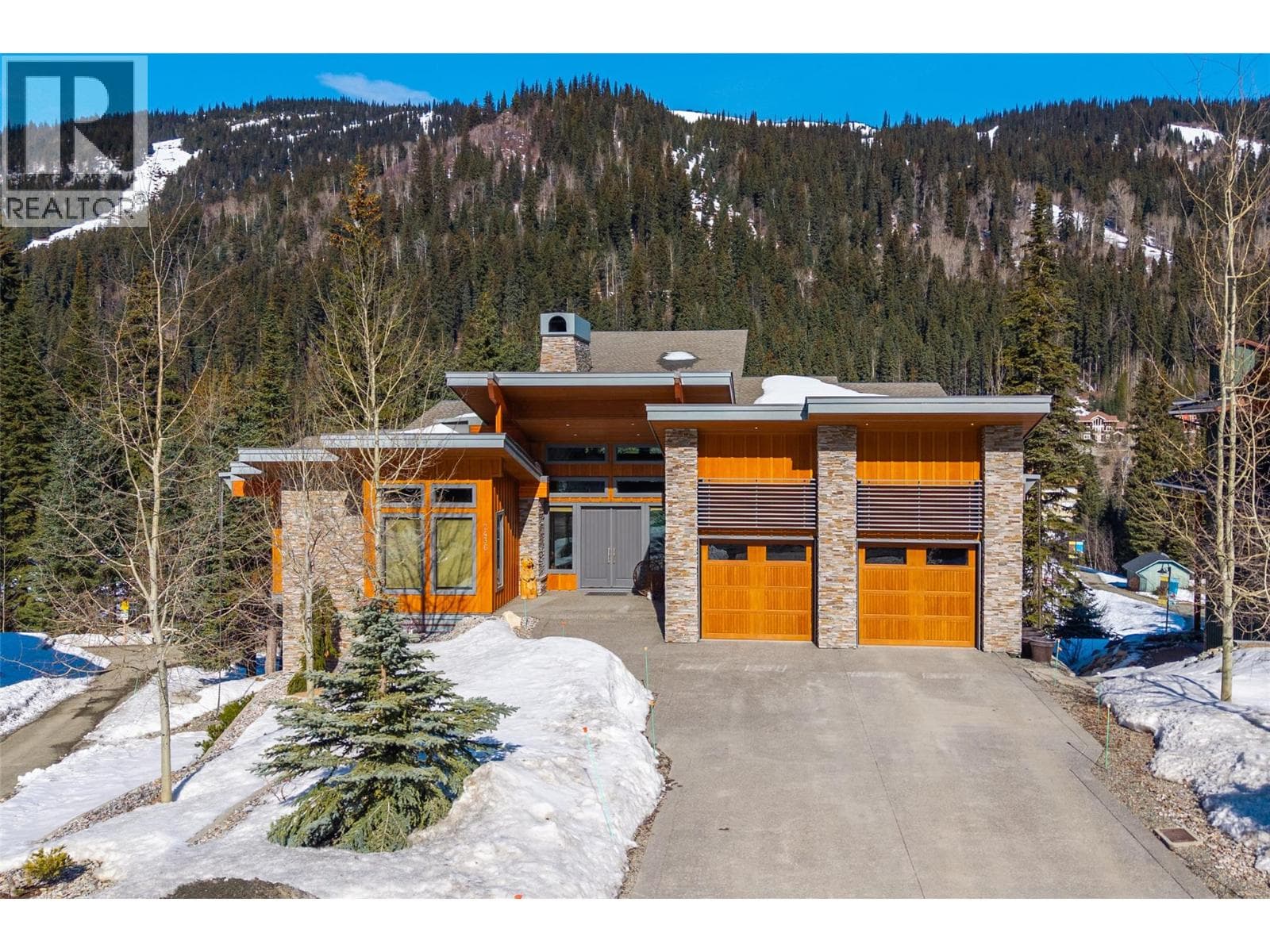 2436 Fairways Drive, Interior REALTORS®