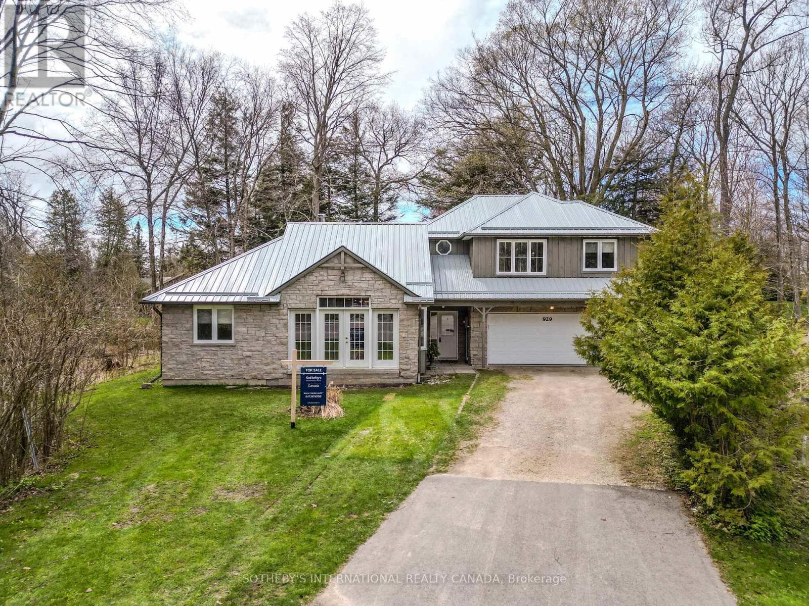 929 TANGLEWOOD DRIVE, Toronto
